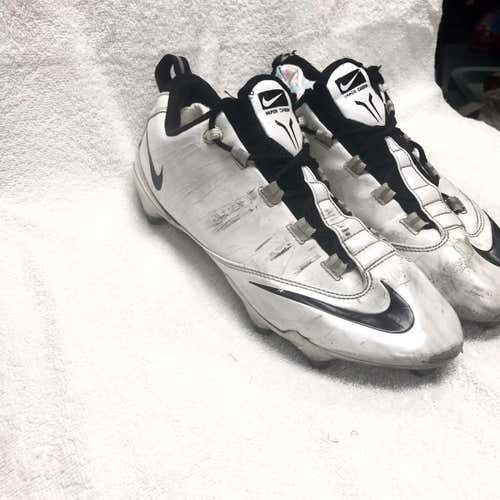 Adult 9.5 (Women's 10.5) Nike