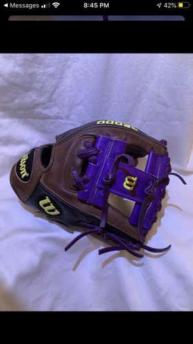Wilson A2000 1786 11.5" Baseball Glove