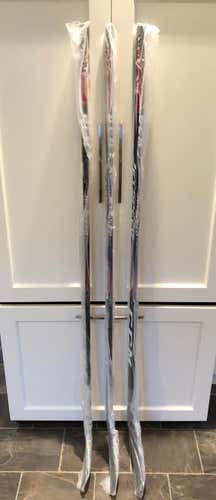 Evanm15 - 2 Pack - New Pro Stock CCM Jetspeed FT2 P28 (McDavid) Pattern - 75 Flex – Left Handed
