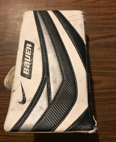White Senior Bauer Full Right Supreme One95