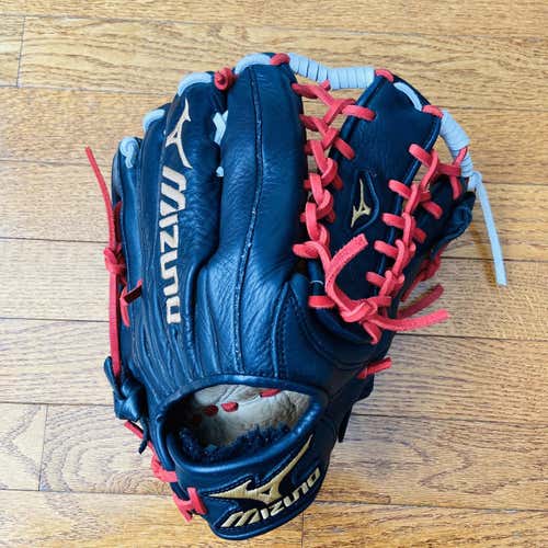 Used Mizuno Custom Laced OF