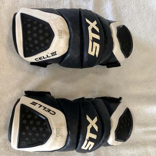 Medium STX Cell III Arm Pads