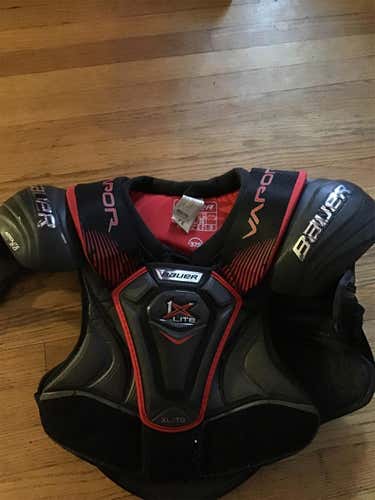 Senior Extra Large Bauer Vapor 1X Lite Pro Stock Shoulder Pads