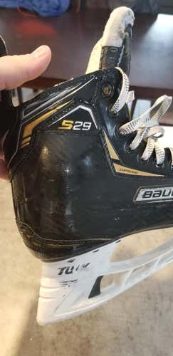 Senior Bauer S 29 Hockey Skates EE (Extra Wide) Size 8.5