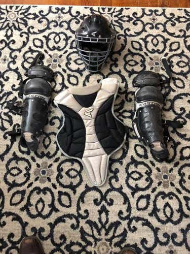 Easton Catcher's Set