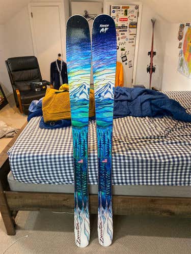 Deviation Elipse Unisex 2018 Park Without Bindings Skis  Size 159
