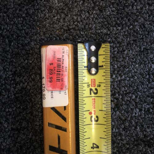 Intermediate Right Handed Warrior Alpha AK27 SL Hockey Stick Toe
