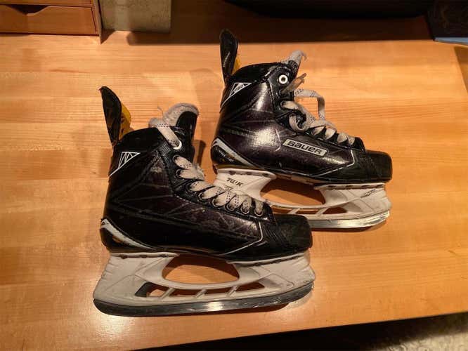 Bauer Supreme 180 D&R (Regular) Size 5 Hockey Skates
