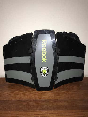 New L/XL Reebok Rib Kidneys