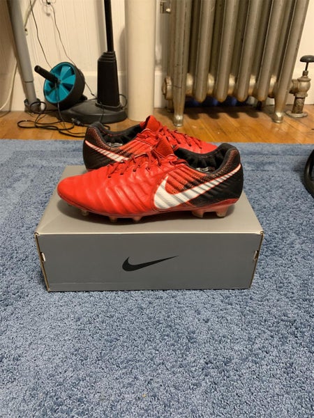 Red Men's 11 (Women's 12) Nike Tiempo Legend 7 Elite FG Cleats