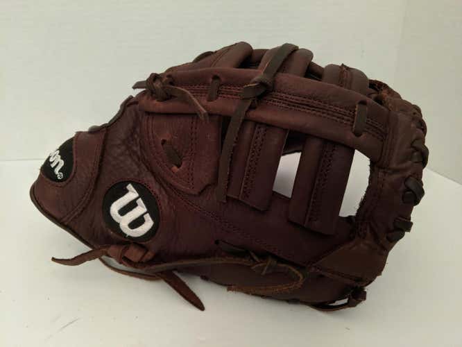 Brown High School/College Wilson First Base Right Handed A950 Baseball Glove 12"