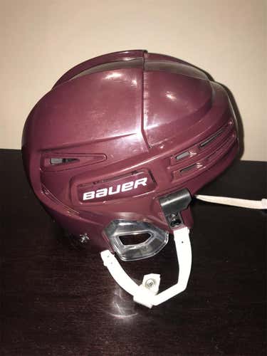 Maroon Medium Bauer Re-Akt 75  Helmet