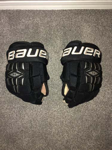 Black Senior Bauer Nexus 800 13"  Gloves