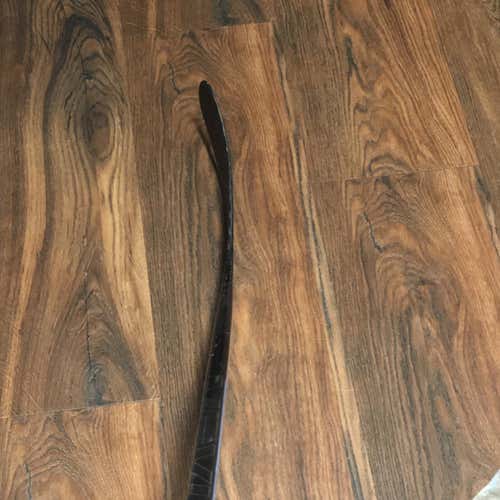 Senior Right Handed Team Nexus Toe Pro Stock Hockey Stick