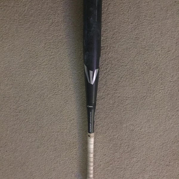 High School/College BBCOR Certified Easton Mako Beast (-3) 29 oz 32" Bat