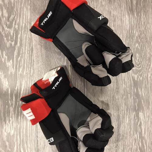 Black Senior True XC9 Gloves 13" Pro Stock Gloves