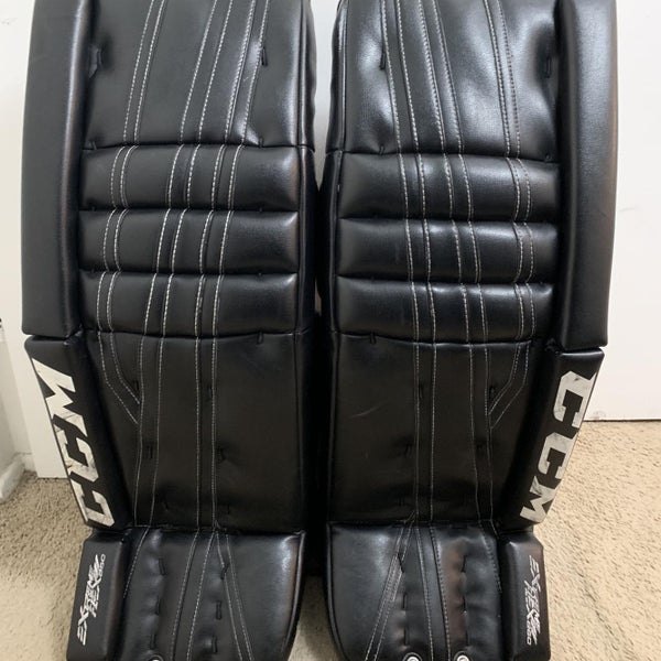 CCM Extreme Flex 860 Black Pads