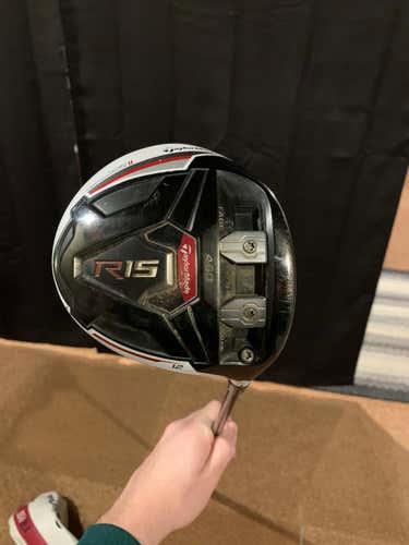 Men's TaylorMade Right Handed R15 Driver Regular Flex Loft 12