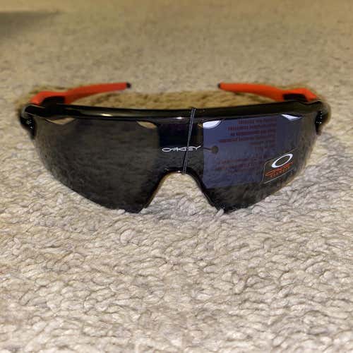 Oakley Radar EV Sunglasses