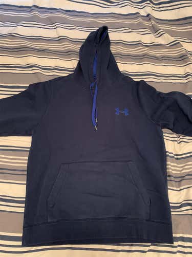 Men's Large Under Armour Sweatshirt