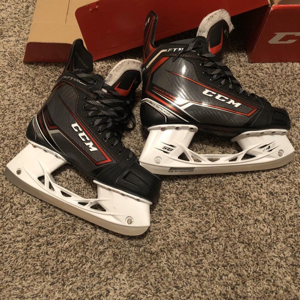 Senior CCM JetSpeed FT370 D&R (Regular) Size 8.5 Hockey Skates