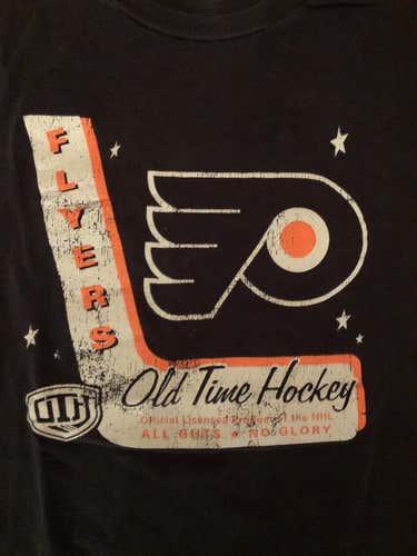 Philadelphia Flyers Old time Hockey large shirt