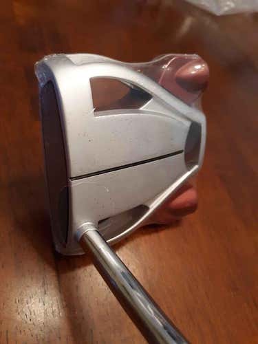 New Men's TaylorMade Right Handed Mallet SPIDER Tour Platinum Putter 34"
