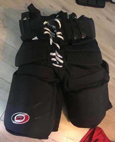 Vaughn Pro Return Carolina Goalie Pants