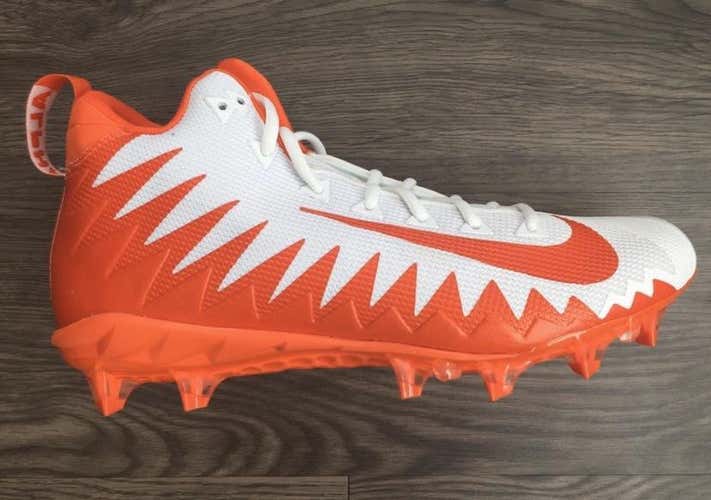 Nike Alpha Menace Pro Mid