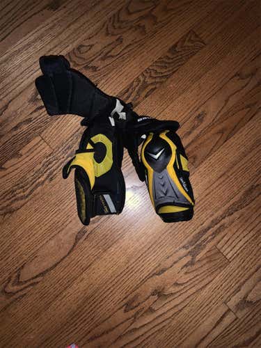 Senior Small Bauer TotalOne NXG Elbow Pads