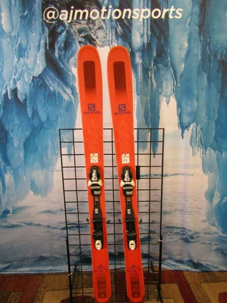 Salomon QST 106 Demo Ski 167cm 2019 W/ SP12 bindings No Trades