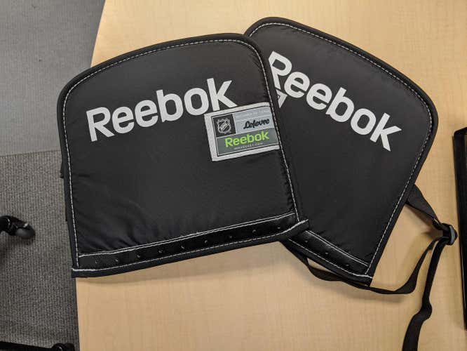 Reebok Thigh boards