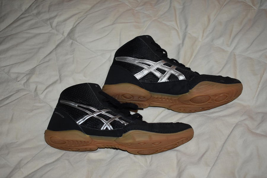 Asics Matflex Wrestling Shoes,  Black, Size 2 1/2 - Top Condition