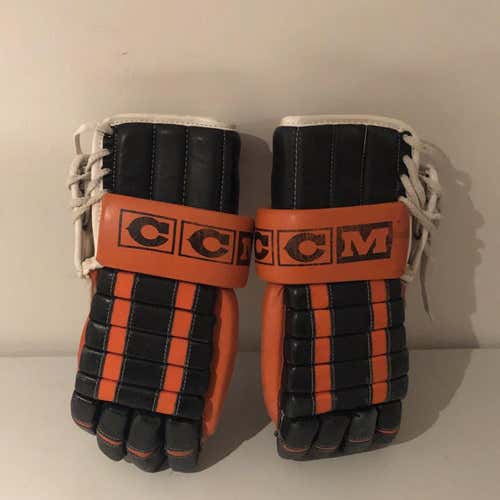 Vintage CCM HG1500  Senior Hockey Gloves Philadelphia Flyers Colours