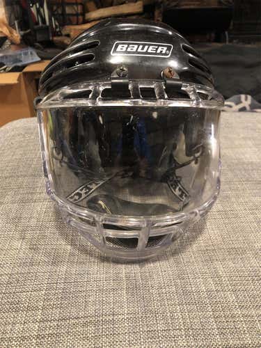 Black  Large Bauer HH 5000 Helmet
