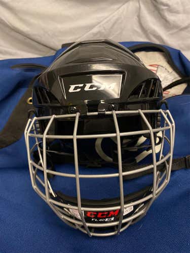 Black  Small CCM FL40 Helmet