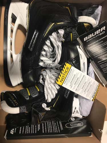 Senior Bauer 2sPro EE (Extra Wide)  Size 10 Hockey Skates