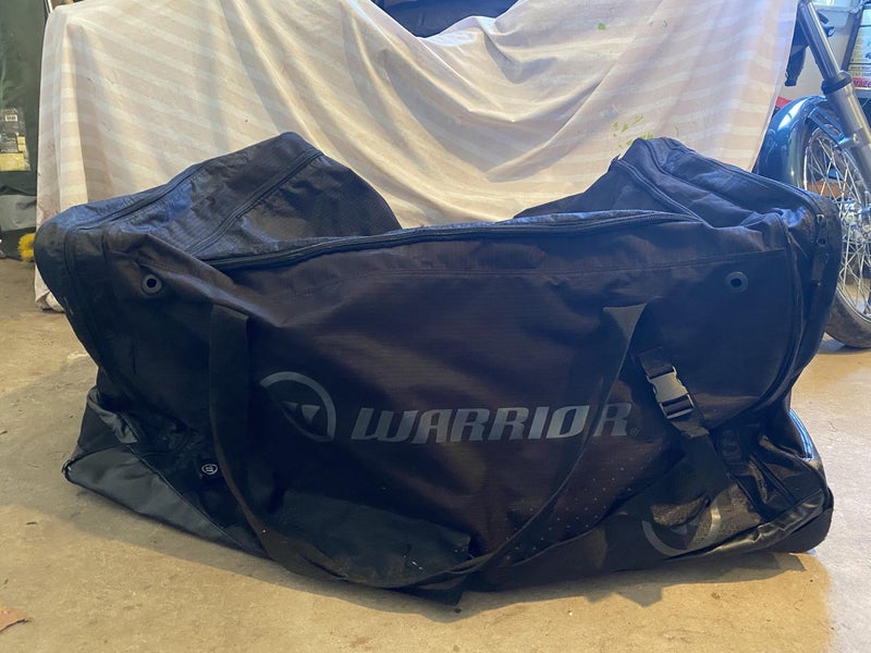Warrior Senior Wheel Goalie Bag 42x24x24