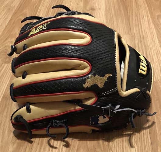 Wilson A2K ‘16 Datdude 11.5"