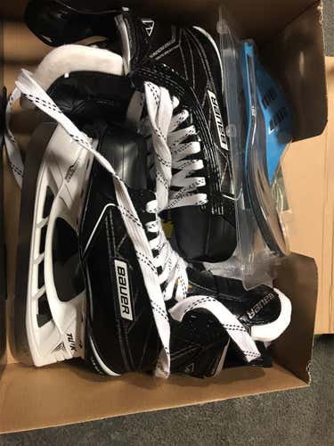 Junior Bauer Supreme 1S D&R (Regular)  Size 3.5 Hockey Skates