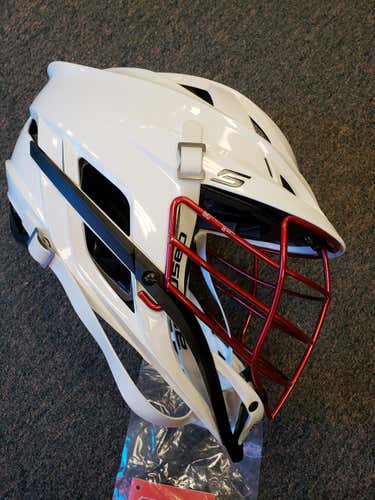 White New Adult Player Cascade S Helmet Red Mask