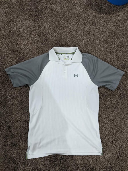 Adult Men's Medium Under Armour Shirt