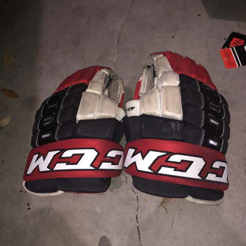 Senior CCM Gloves 13"