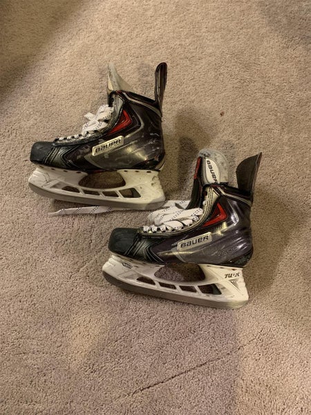 Senior Bauer Vapor APX2 D&R (Regular) Size 7.5 Hockey Skates