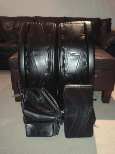 Black Senior 36" Reebok Regular Premier X28 Goalie Full Set