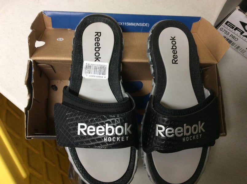 Black New Adult Unisex 7.0 (Women's 8.0) Reebok Sandals