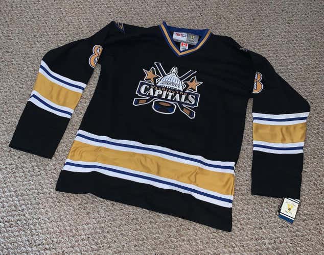 Vintage Washington Capitals Ovechkin Large CCM Jersey
