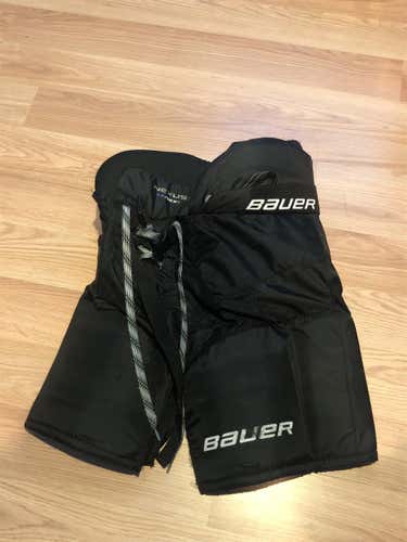 Bauer Nexus 7000  Junior Small Hockey Pants