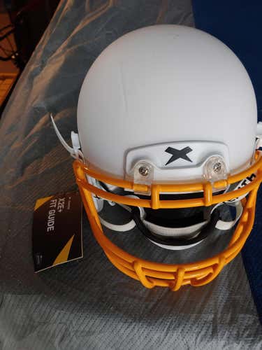 New Xenith X2E+ Helmet Adult Medium