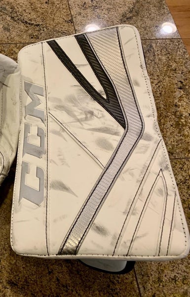 CCM Premier II Pro Blocker